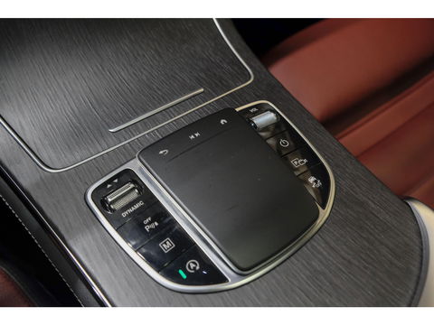Mercedes-Benz GLC Coupé GLC200 AMG 197pk Schuifdak Magno matgrijs Digital cockpit Burmester Distronic+ Multibeam led Trekhaak 20" LMV NLauto