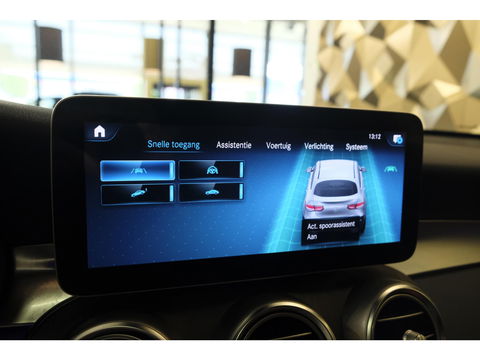 Mercedes-Benz GLC Coupé GLC200 AMG 197pk Schuifdak Magno matgrijs Digital cockpit Burmester Distronic+ Multibeam led Trekhaak 20" LMV NLauto