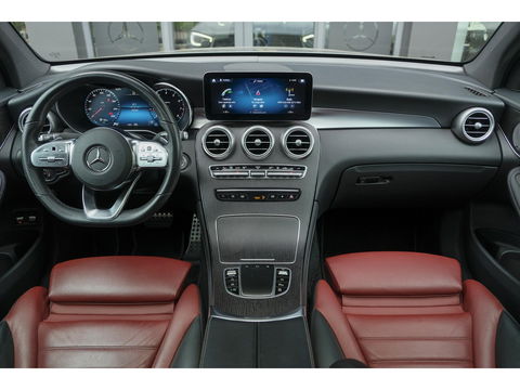 Mercedes-Benz GLC Coupé GLC200 AMG 197pk Schuifdak Magno matgrijs Digital cockpit Burmester Distronic+ Multibeam led Trekhaak 20" LMV NLauto