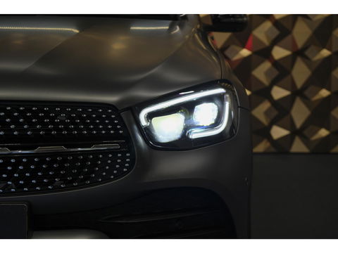 Mercedes-Benz GLC Coupé GLC200 AMG 197pk Schuifdak Magno matgrijs Digital cockpit Burmester Distronic+ Multibeam led Trekhaak 20" LMV NLauto