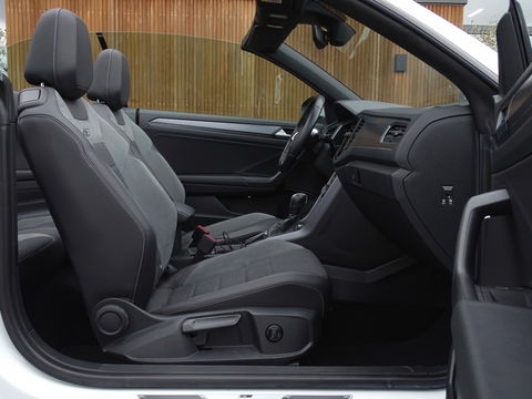 Volkswagen T-Roc Cabrio 1.5 TSI DSG automaat / R-Line / 2021 / LED *NAP*