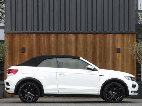 Volkswagen T-Roc Cabrio 1.5 TSI DSG automaat / R-Line / 2021 / LED *NAP*