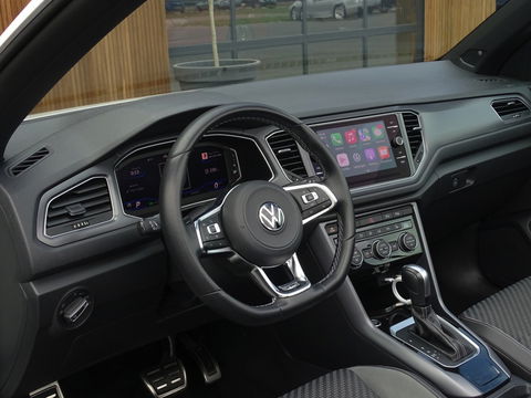 Volkswagen T-Roc Cabrio 1.5 TSI DSG automaat / R-Line / 2021 / LED *NAP*