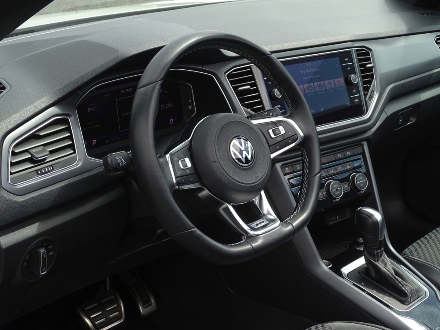 Volkswagen T-Roc Cabrio 1.5 TSI DSG automaat / R-Line / 2021 / LED *NAP*