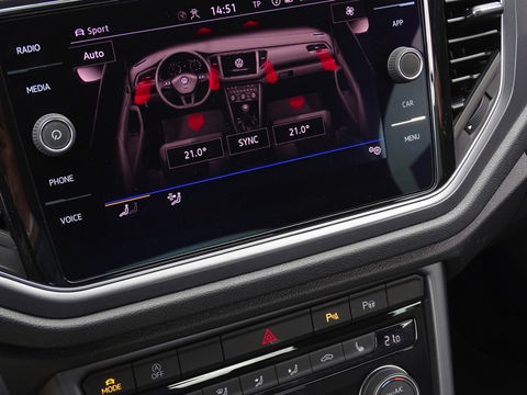 Volkswagen T-Roc Cabrio 1.5 TSI DSG automaat / R-Line / 2021 / LED *NAP*