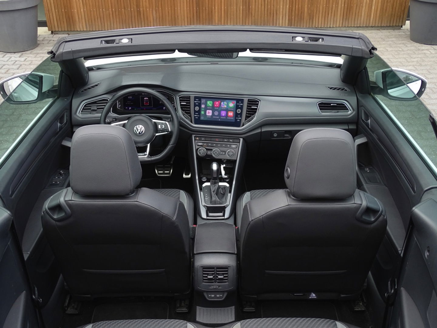 Volkswagen T-Roc Cabrio 1.5 TSI DSG automaat / R-Line / 2021 / LED *NAP*