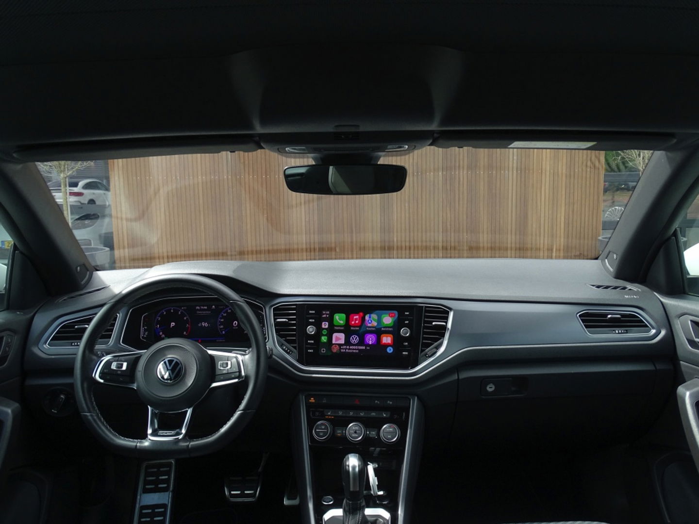 Volkswagen T-Roc Cabrio 1.5 TSI DSG automaat / R-Line / 2021 / LED *NAP*