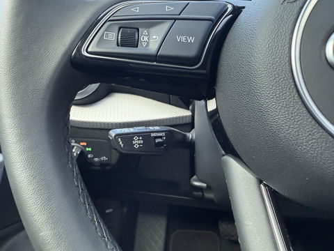 Audi Q2 35 TFSI S-line Edition CarPlay l stoel verwarming l rijklaarprijs