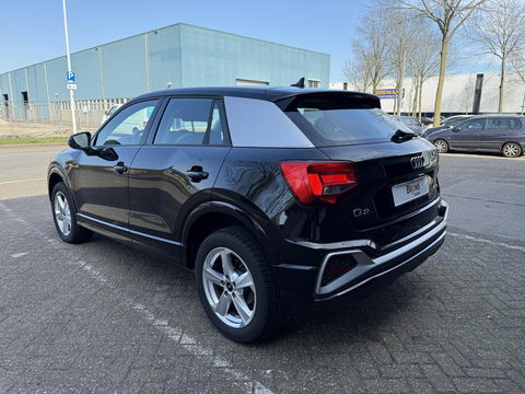 Audi Q2 35 TFSI S-line Edition CarPlay l stoel verwarming l rijklaarprijs