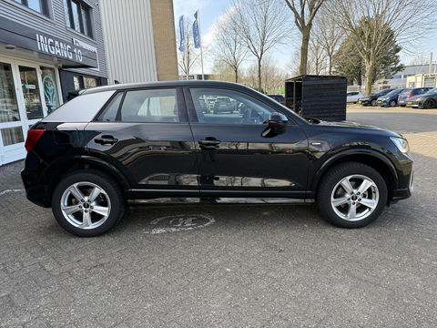 Audi Q2 35 TFSI S-line Edition CarPlay l stoel verwarming l rijklaarprijs