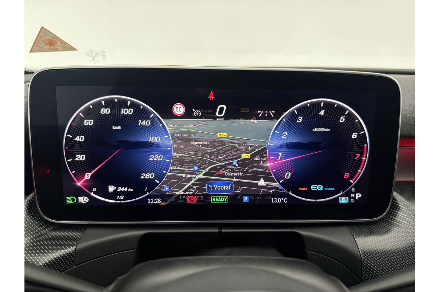 Mercedes-Benz C-Klasse 180 AMG Luxury Line 170PK Sfeerverl. Camera Carplay LED Trekhaak Burmester Clima Cruise Navi Virtual 18"LMV PDC