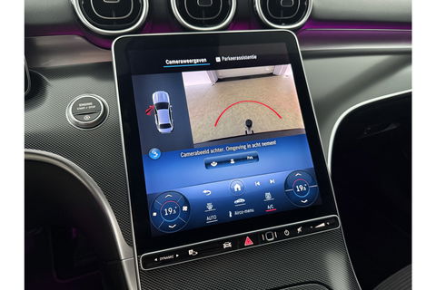 Mercedes-Benz C-Klasse 180 AMG Luxury Line 170PK Sfeerverl. Camera Carplay LED Trekhaak Burmester Clima Cruise Navi Virtual 18"LMV PDC