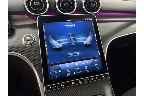 Mercedes-Benz C-Klasse 180 AMG Luxury Line 170PK Sfeerverl. Camera Carplay LED Trekhaak Burmester Clima Cruise Navi Virtual 18"LMV PDC