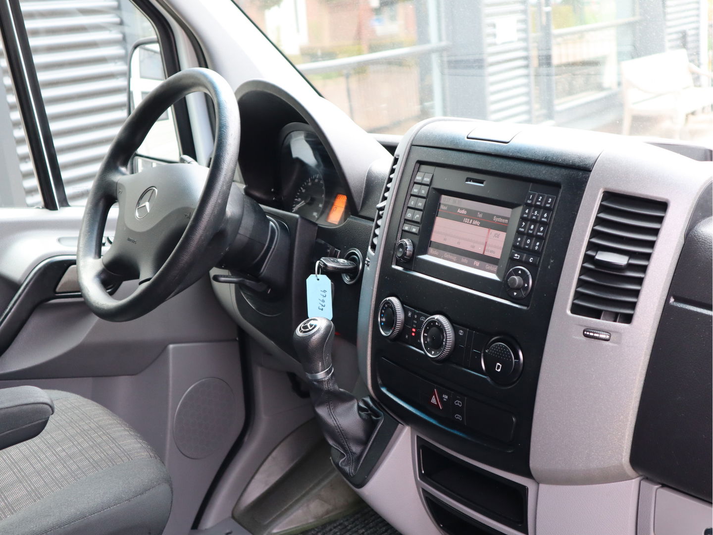Mercedes-Benz Sprinter 314 CDI Automaat Euro 6 L3H2 - Laadklep - Airco - Cruise