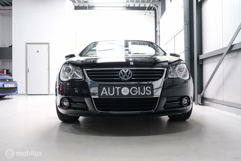 Volkswagen Eos 1.4 TSI Highline | Leder | Glazen schuifdak | Stoelverwarming | Navigatie | PDC | NL auto NAP | Cruise | Clima |