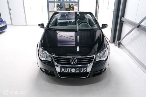 Volkswagen Eos 1.4 TSI Highline | Leder | Glazen schuifdak | Stoelverwarming | Navigatie | PDC | NL auto NAP | Cruise | Clima |