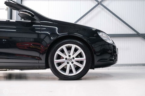 Volkswagen Eos 1.4 TSI Highline | Leder | Glazen schuifdak | Stoelverwarming | Navigatie | PDC | NL auto NAP | Cruise | Clima |
