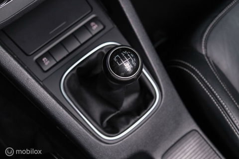 Volkswagen Eos 1.4 TSI Highline | Leder | Glazen schuifdak | Stoelverwarming | Navigatie | PDC | NL auto NAP | Cruise | Clima |