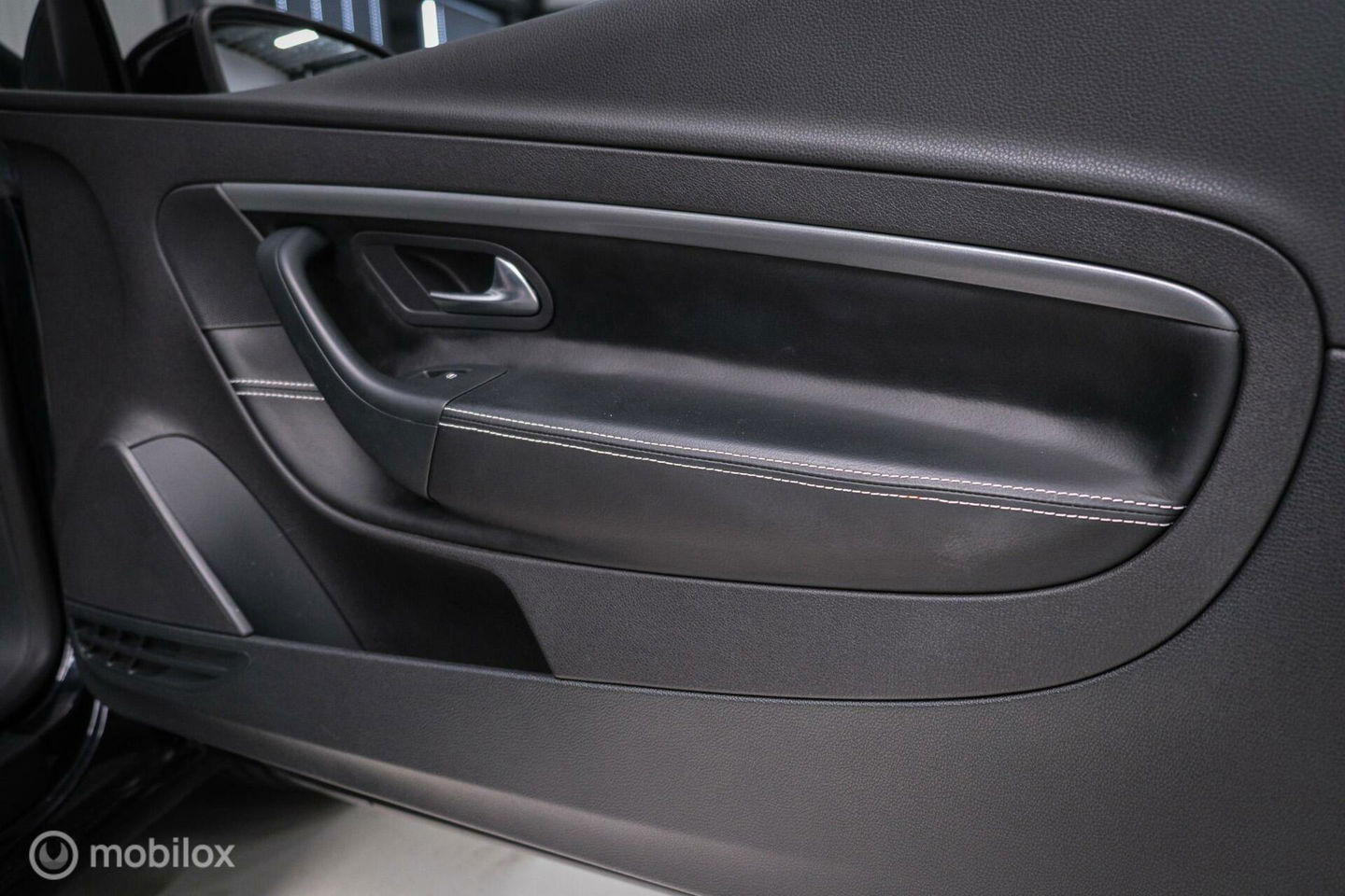 Volkswagen Eos 1.4 TSI Highline | Leder | Glazen schuifdak | Stoelverwarming | Navigatie | PDC | NL auto NAP | Cruise | Clima |
