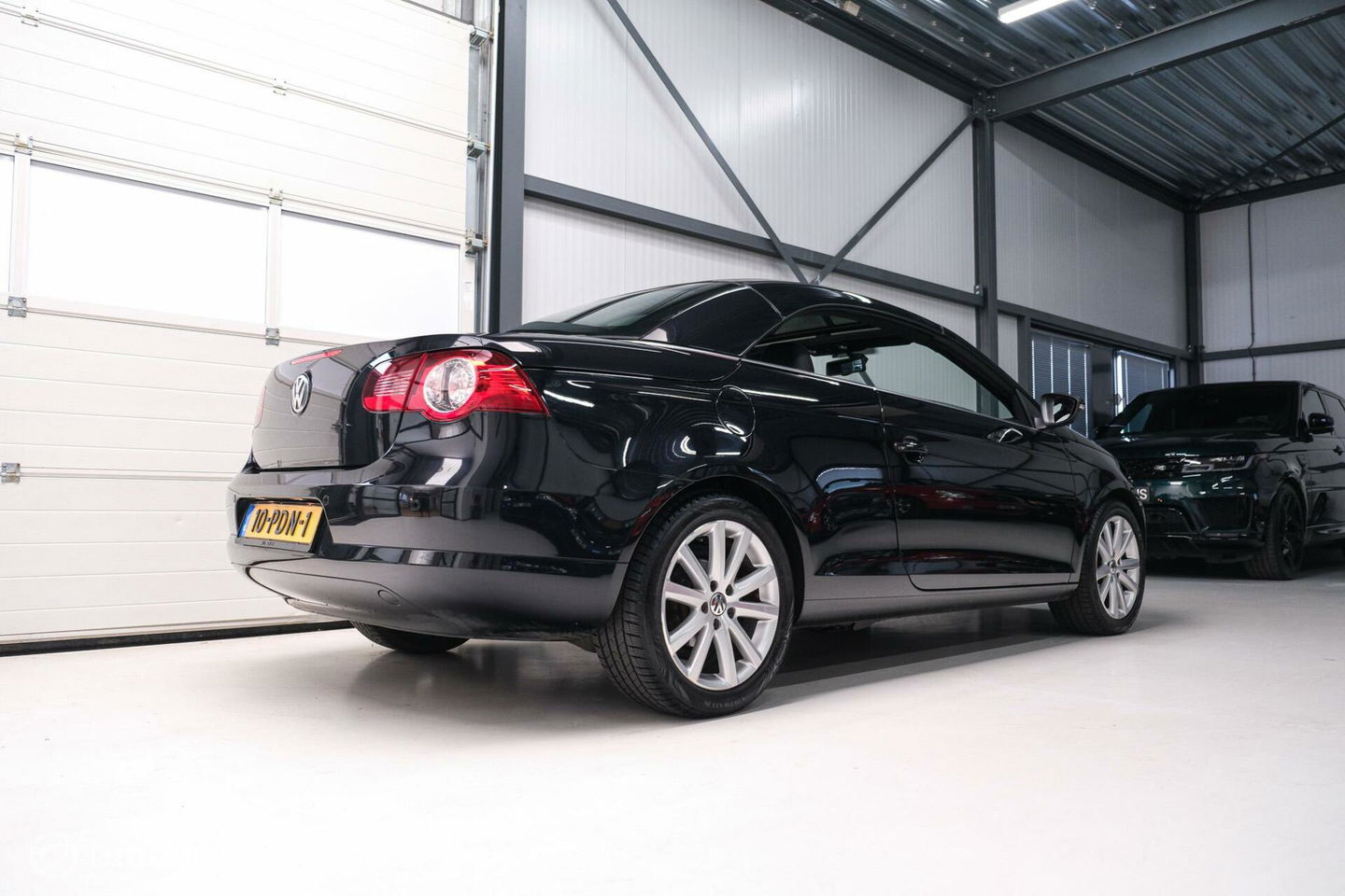 Volkswagen Eos 1.4 TSI Highline | Leder | Glazen schuifdak | Stoelverwarming | Navigatie | PDC | NL auto NAP | Cruise | Clima |