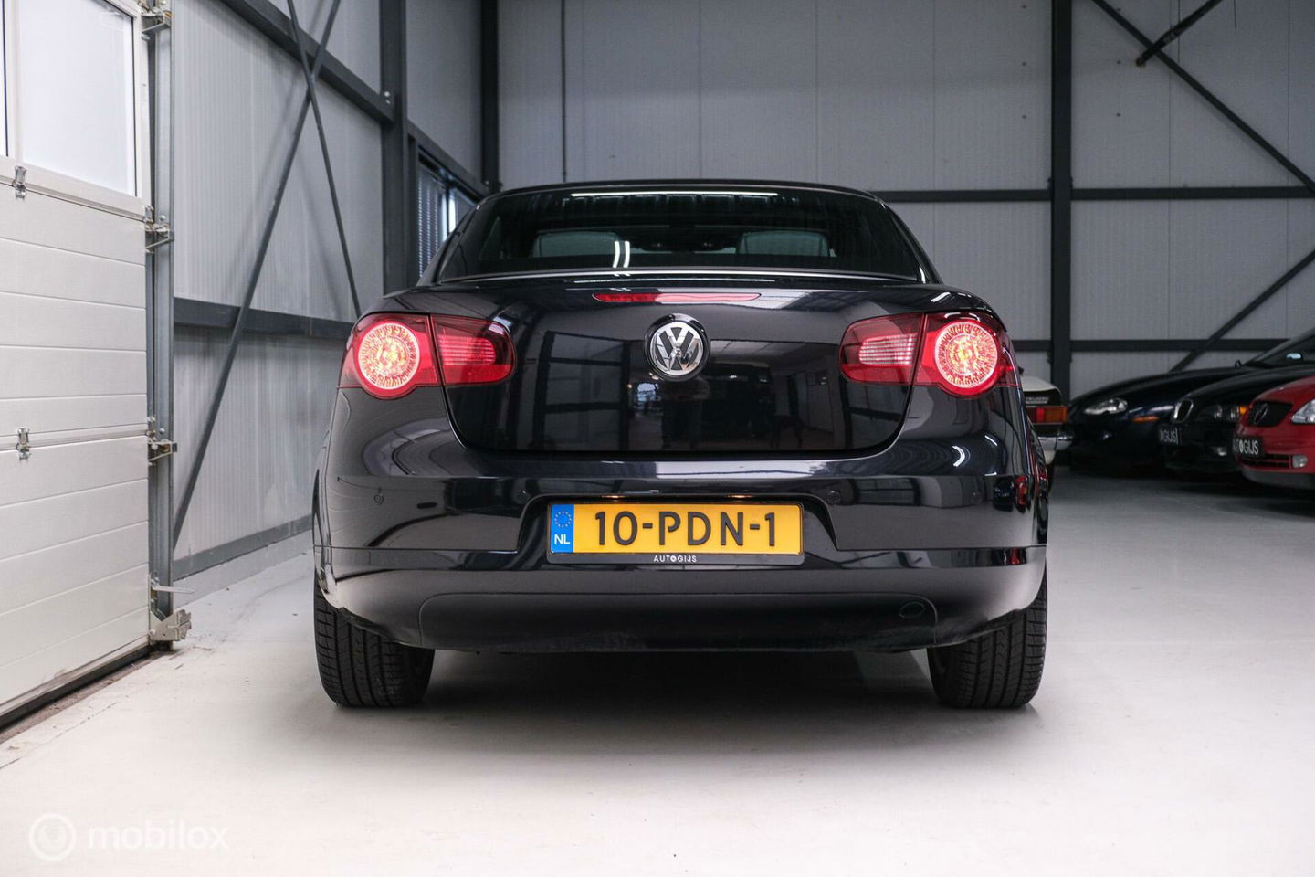 Volkswagen Eos 1.4 TSI Highline | Leder | Glazen schuifdak | Stoelverwarming | Navigatie | PDC | NL auto NAP | Cruise | Clima |