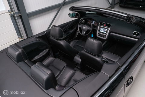 Volkswagen Eos 1.4 TSI Highline | Leder | Glazen schuifdak | Stoelverwarming | Navigatie | PDC | NL auto NAP | Cruise | Clima |
