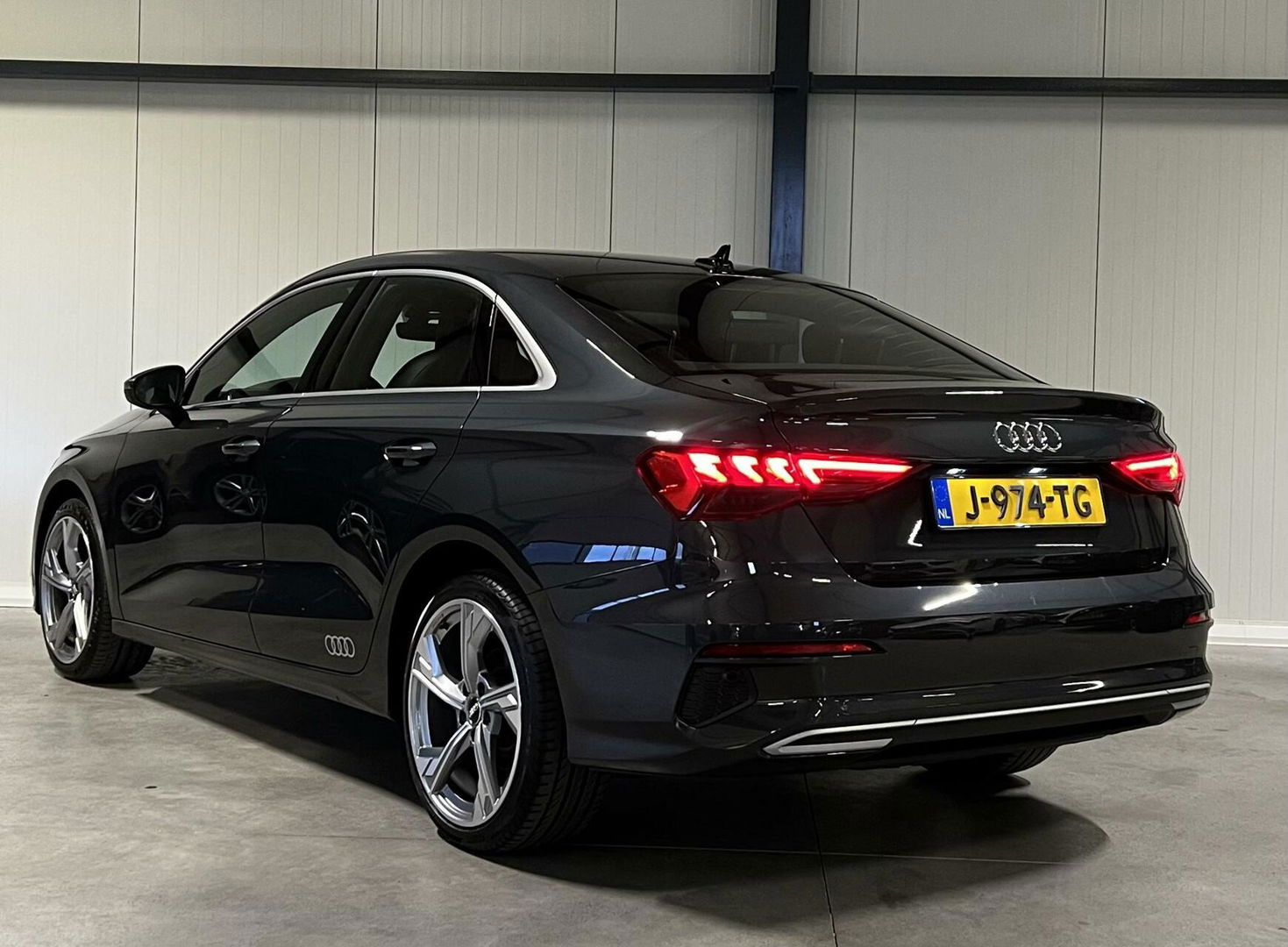 Audi A3 Limousine 35 TFSI S-line edition one Virtual Sfeer