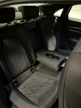 Audi A3 Limousine 35 TFSI S-line edition one Virtual Sfeer