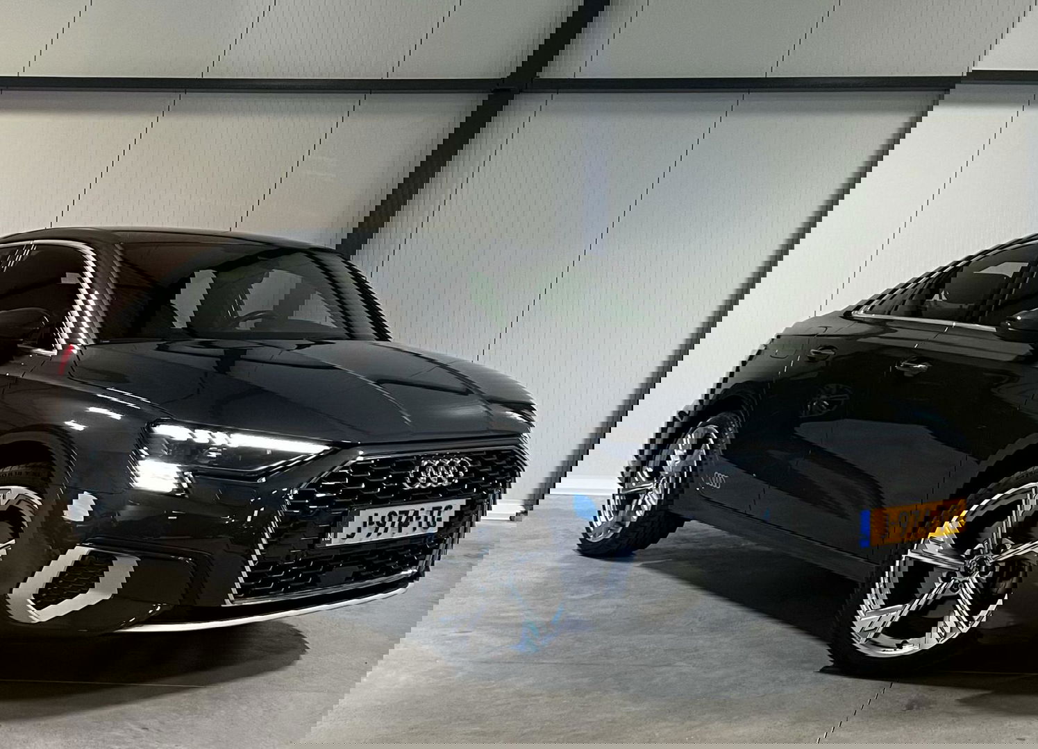 Audi A3 Limousine 35 TFSI S-line edition one Virtual Sfeer