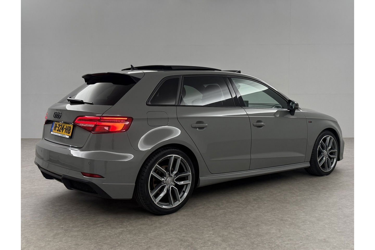 Audi A3 35 TFSI S Line 150PK Pano LED Carplay Cruise Clima Virtual Navi PDC 18''LMV