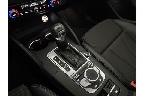 Audi A3 35 TFSI S Line 150PK Pano LED Carplay Cruise Clima Virtual Navi PDC 18''LMV