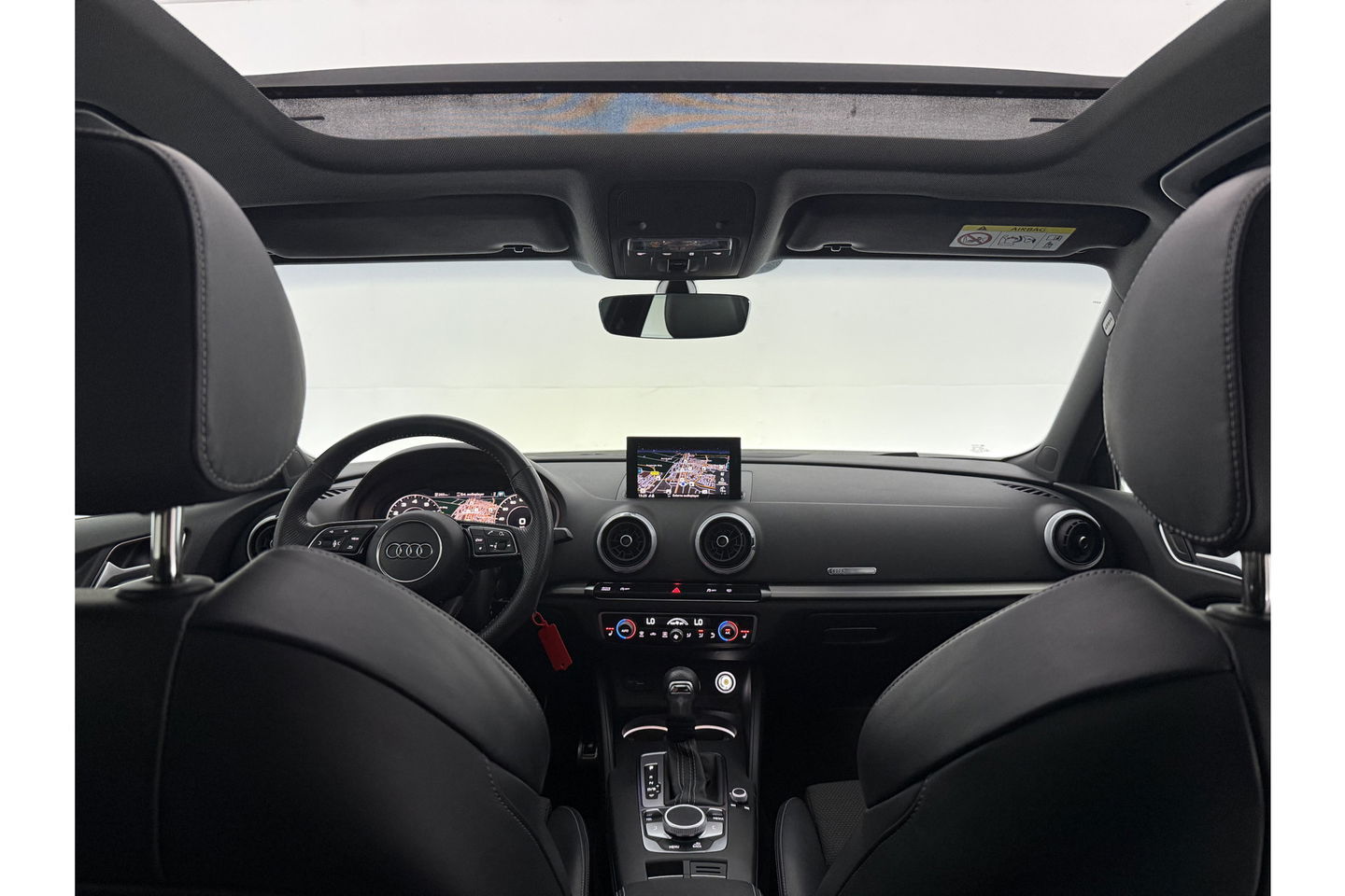 Audi A3 35 TFSI S Line 150PK Pano LED Carplay Cruise Clima Virtual Navi PDC 18''LMV