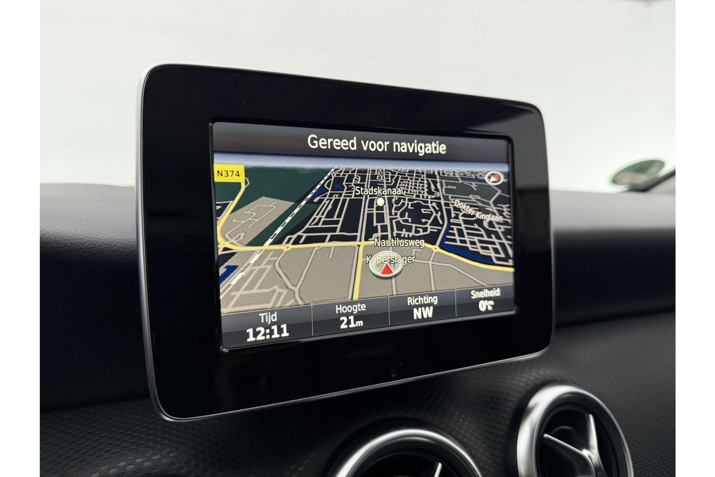 Mercedes-Benz A-Klasse Ambition Airco Cruise LED Navigatie PDC 16"LMV