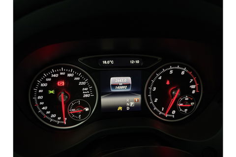 Mercedes-Benz A-Klasse Ambition Airco Cruise LED Navigatie PDC 16"LMV