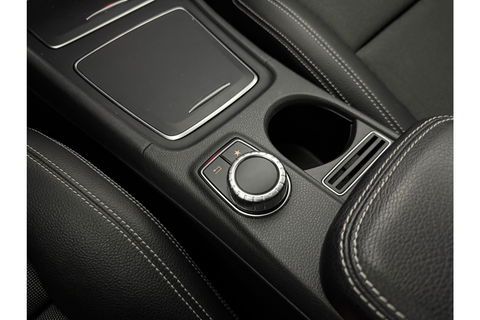 Mercedes-Benz A-Klasse Ambition Airco Cruise LED Navigatie PDC 16"LMV