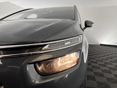 Citroën Grand C4 Picasso 2.0 BlueHDi Intensive [ 7-PERS ] *LUXURY-LEATHER| DIGI-COCKPIT | MEMORY-PACK | CAMERA | KEYLESS | HEATED-MASSAGE-COMFORT-SEATS | INFOTAINMENT-PACK | NAVI-FULLMAP | ECC | TOWBAR | 17''ALU *