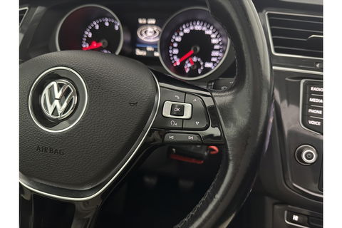 Volkswagen Tiguan 1.4 TSI Pano LED Camera Carplay Adaptive-Cruise Clima Navi PDC 17"LMV