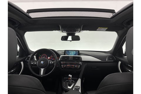 BMW 3 Serie 318i M Sport Pano LED Camera Clima Cruise Navi Head-up Display Leder PDC 18"LMV
