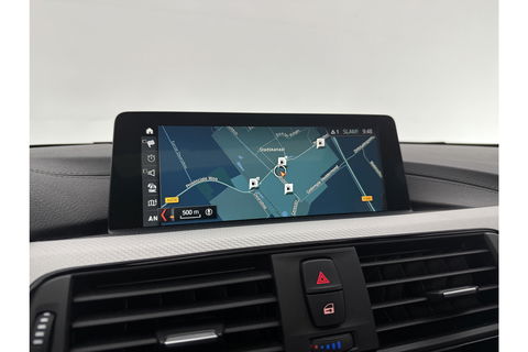 BMW 3 Serie 318i M Sport Pano LED Camera Clima Cruise Navi Head-up Display Leder PDC 18"LMV
