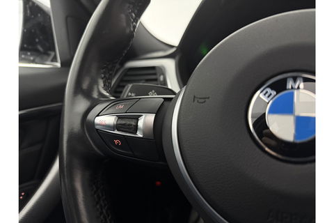 BMW 3 Serie 318i M Sport Pano LED Camera Clima Cruise Navi Head-up Display Leder PDC 18"LMV