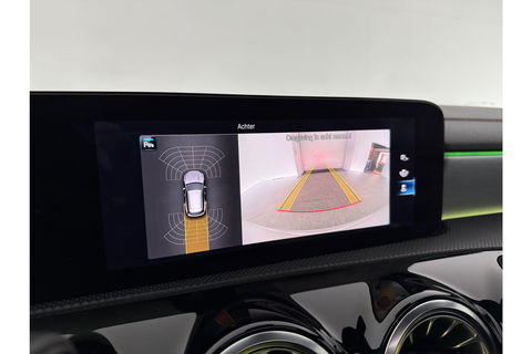 Mercedes-Benz CLA-Klasse 180 AMG Pano Sfeer LED Virtual Camera Clima Carplay Cruise Navi 18"LMV PDC Stoelverw.
