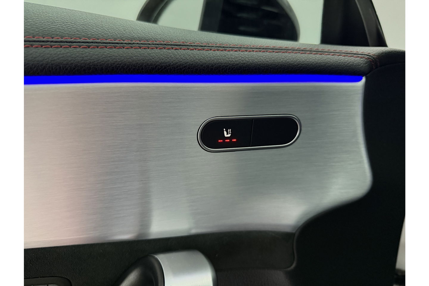 Mercedes-Benz CLA-Klasse 180 AMG Pano Sfeer LED Virtual Camera Clima Carplay Cruise Navi 18"LMV PDC Stoelverw.