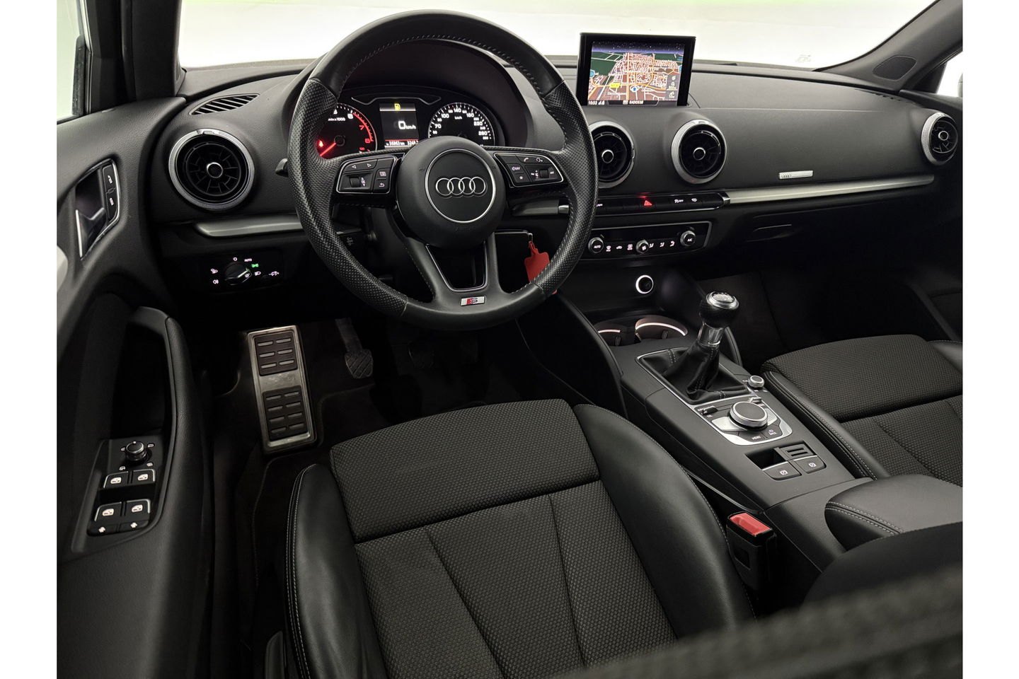Audi A3 1.0 TFSI Sport S-line LED Cruise Clima Navi PDC 18''LMV