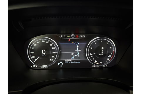 Volvo V90 2.0 T4 R-Design 190PK LED Trekhaak Camera LED Harman/Kardon Carplay Leder Clima Navi 20"LMV Memory-Seats PDC