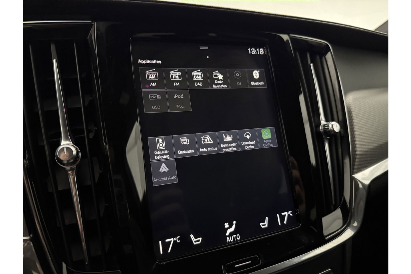 Volvo V90 2.0 T4 R-Design 190PK LED Trekhaak Camera LED Harman/Kardon Carplay Leder Clima Navi 20"LMV Memory-Seats PDC