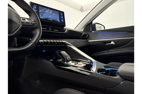 Peugeot 5008 1.2 PureTech | 7 Persoons | 360Camera LED Sfeer Virtual Carplay Clima Cruise Navi 18"LMV PDC