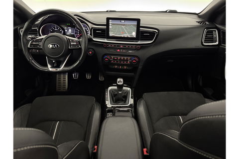 Kia pro_cee'd 1.4 T-GDI GT-Line 140PK Pano LED Carplay Camera Clima Cruise Navi PDC 17''LMV Stuur/Stoelverw.