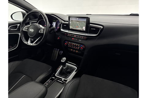 Kia pro_cee'd 1.4 T-GDI GT-Line 140PK Pano LED Carplay Camera Clima Cruise Navi PDC 17''LMV Stuur/Stoelverw.