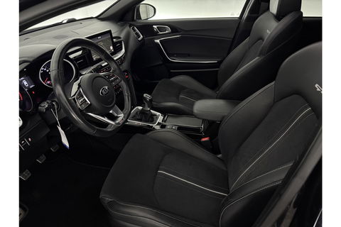 Kia pro_cee'd 1.4 T-GDI GT-Line 140PK Pano LED Carplay Camera Clima Cruise Navi PDC 17''LMV Stuur/Stoelverw.