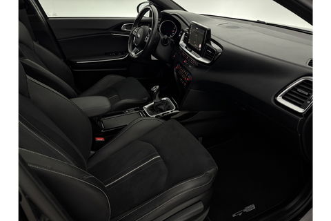 Kia pro_cee'd 1.4 T-GDI GT-Line 140PK Pano LED Carplay Camera Clima Cruise Navi PDC 17''LMV Stuur/Stoelverw.